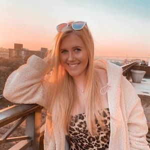 Meet your Posher, Lucy